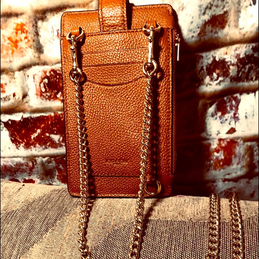Authentic Coach Turnlock Brown Chain  Leather Crossbody Phone Purse